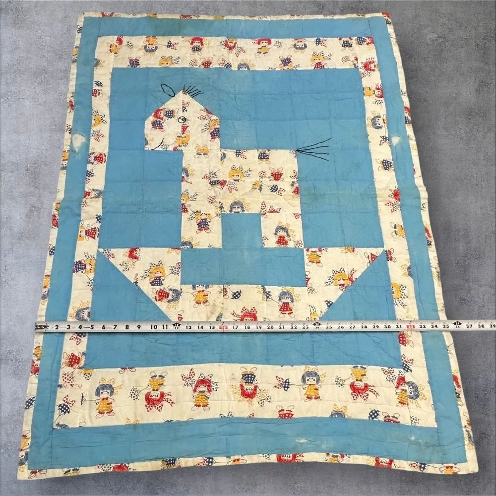 Vtg‎ Hand Stitched Quilt Rocking Horse Pattern Baby Crib 38X35 Wall Hanging READ